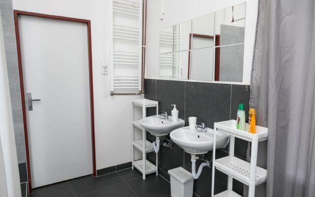 Welcome Apartment on V Tunich