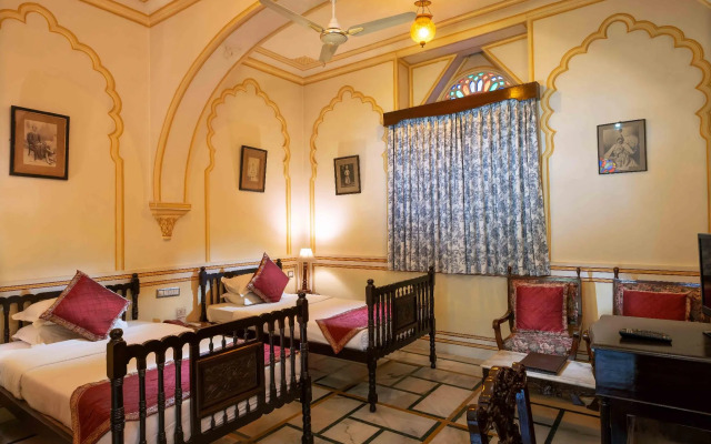 Hotel Narayan Niwas Palace