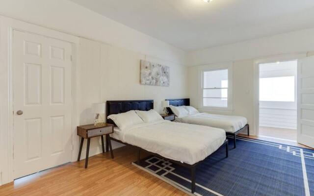 5 Bedroom Koreatown Charmer near DTLA