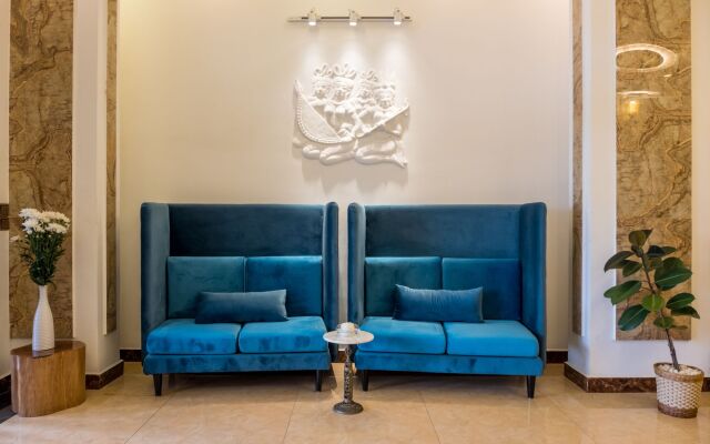 Nou's River Hotel
