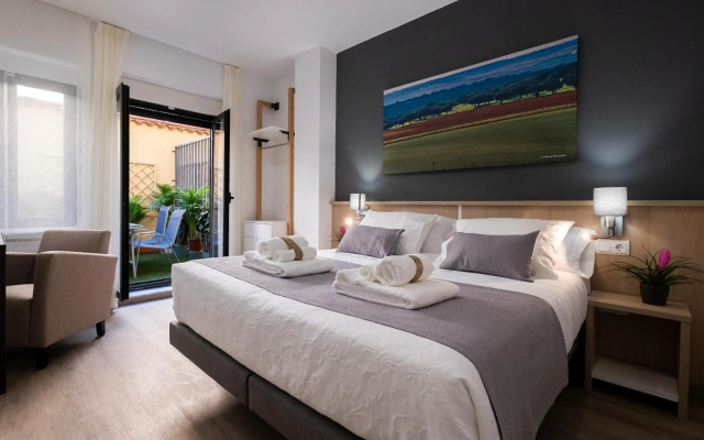 Hotel Torre Del Clavero
