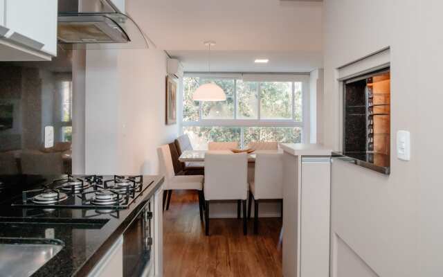 Apartamento charmoso e iluminado em bairro nobre de Gramado
