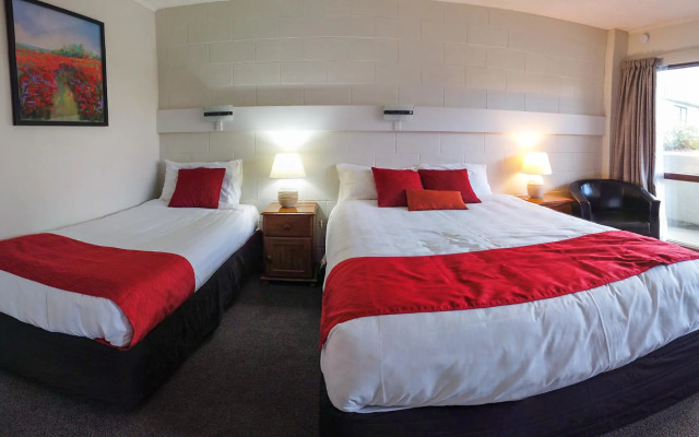 Fiesta Court Motel