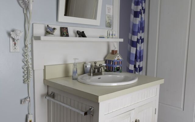 Clary Lake Bed and Breakfast