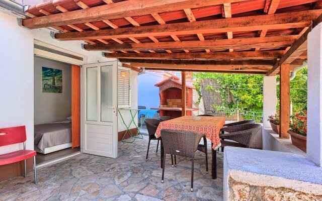 Charming 5-bed House in Split