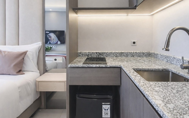 Magnificent Studio With Mall Access At Benson Supermall Mansion Apartment
