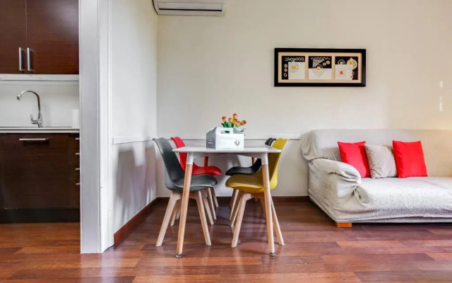 Ronda Sant Pere Private City Center 3Bedroom Suite B