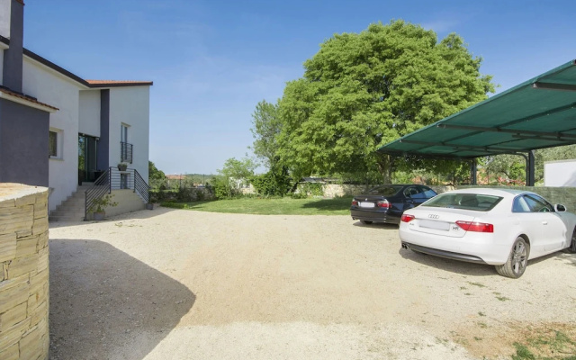 Wonderful, Modern Villa With Pool, Whirlpool and Garden, Near Rovinj