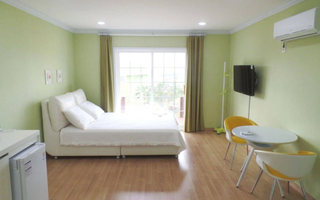 Jubilee Chalet