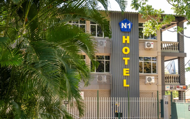 The N1 Hotel & Campsite Victoria Falls