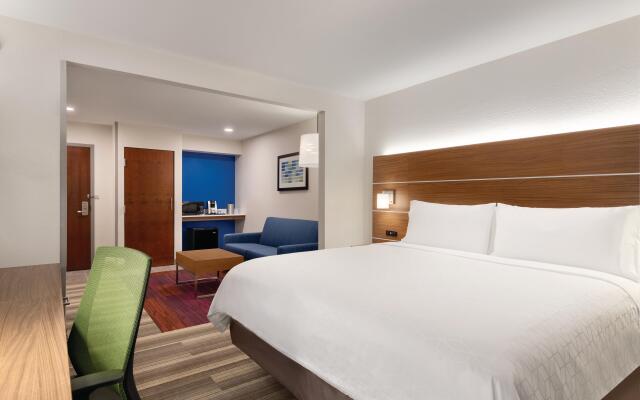 Holiday Inn Express Hotel & Suites Lavonia by IHG