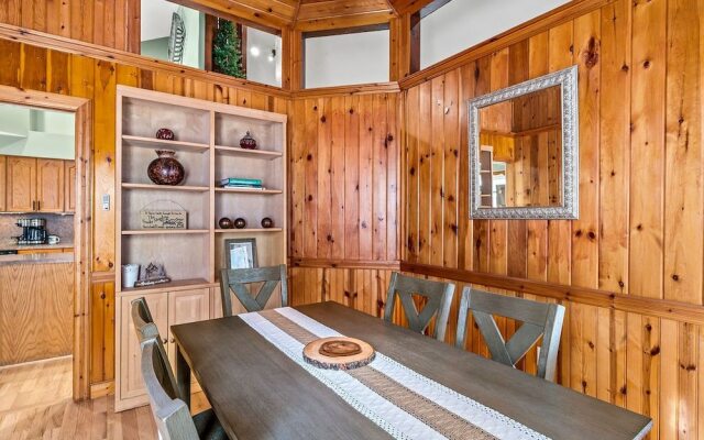 Beary Cozy Retreat