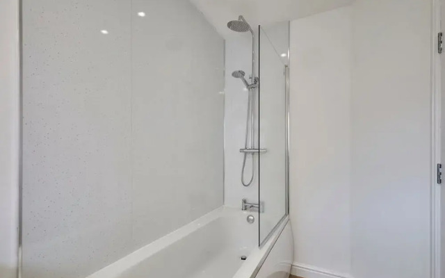 Host Stay Jubilee Close