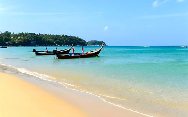 Baan Karon Hill Phuket Resort