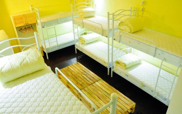 Gar'is Kyiv Factory Hostel