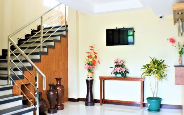 ZEN Rooms Greenfields Inn Bohol