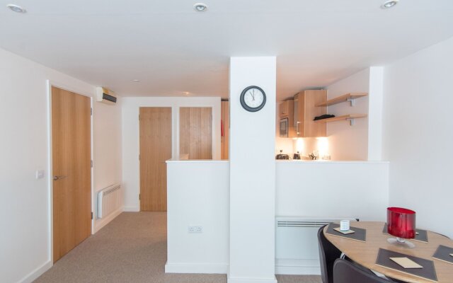 Hamilton Grace - Paramount Apartments