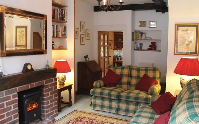 Thimble Cottage