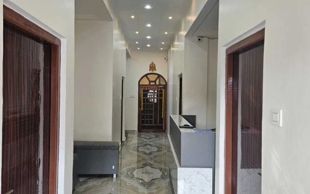 Raghupati Raghav Raja Ram Inn
