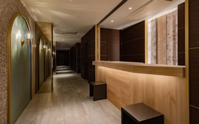 Folio Sakura Shinsaibashi Osaka