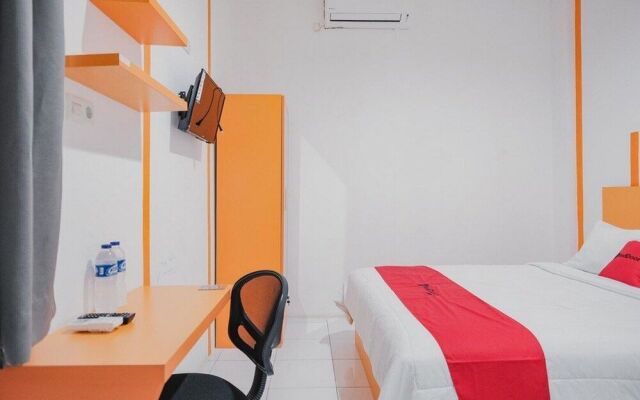 RedDoorz @ Jalan Sukabangun 2 Palembang