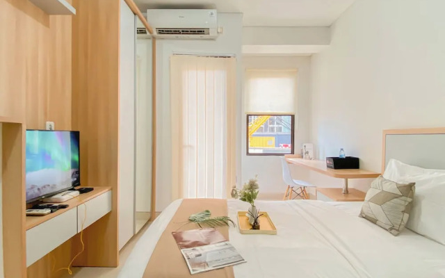 Nice Studio Room Apartment Transpark Cibubur