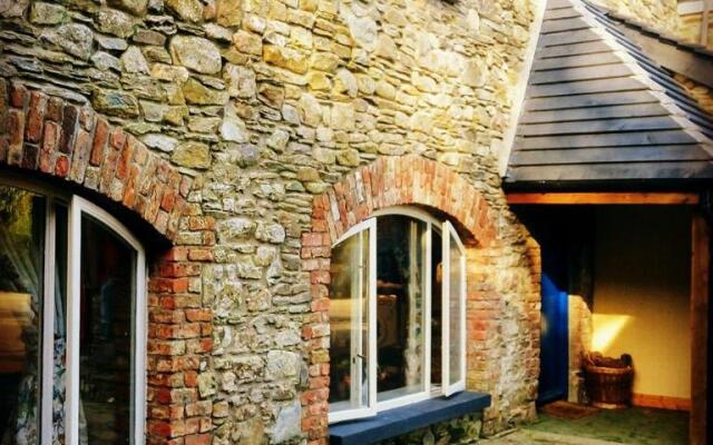 Kilmokea Coach House