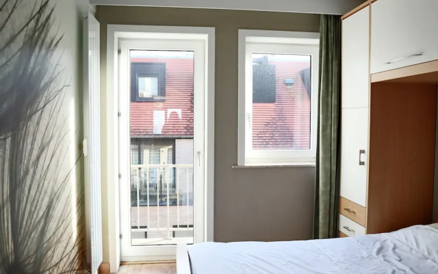 Apartment in Nieuwpoort With Garden