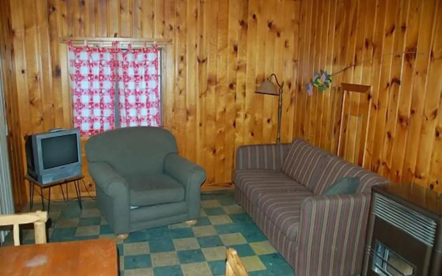Woodland Beach Resort