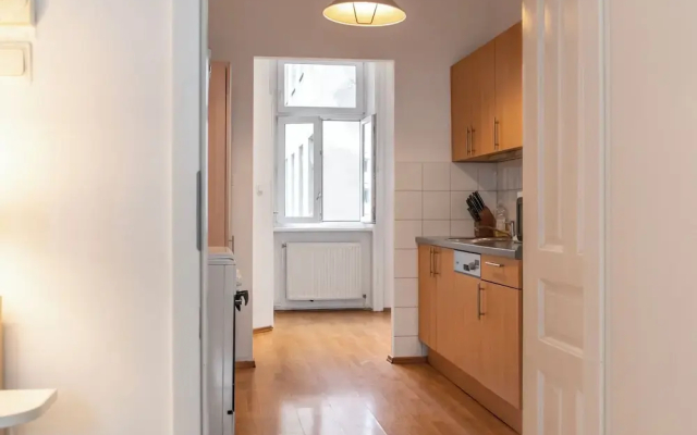 Comfy 2BR Apt Central Vienna