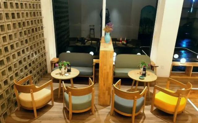 Four Mountain Hotel Mount Siguniang