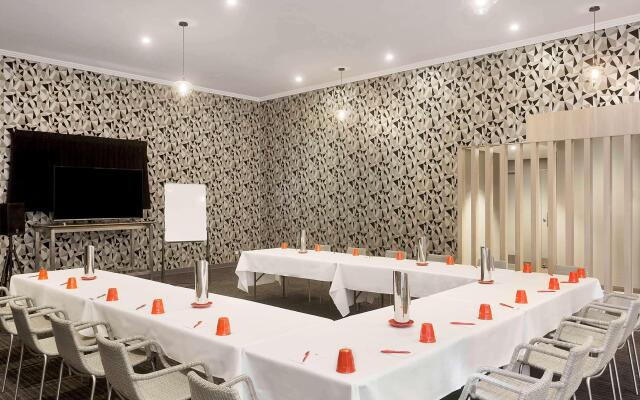 ibis Mackay