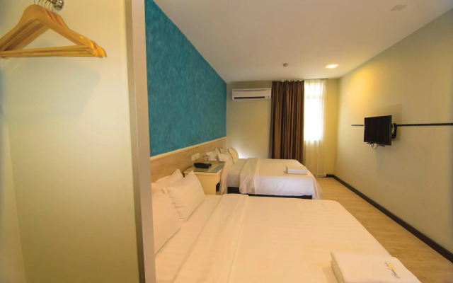 Pantai Inn