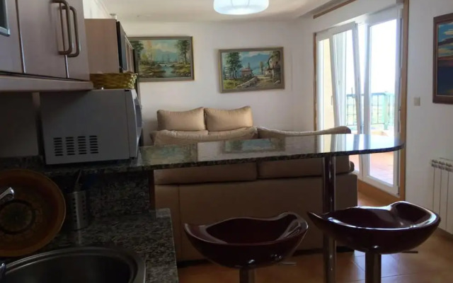 Apartment With 3 Bedrooms in Malpica, With Furnished Terrace