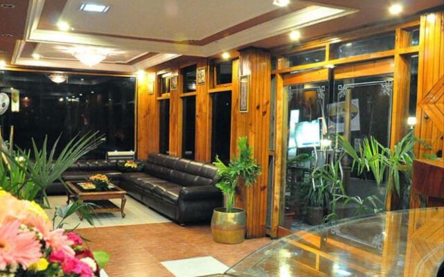Apple Paradise Manali Hotel
