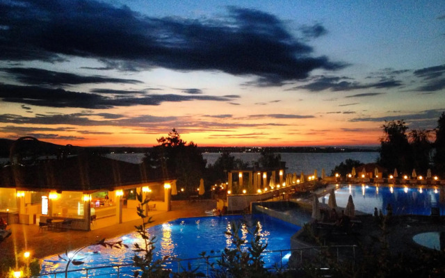 Santa Marina Holiday Village
