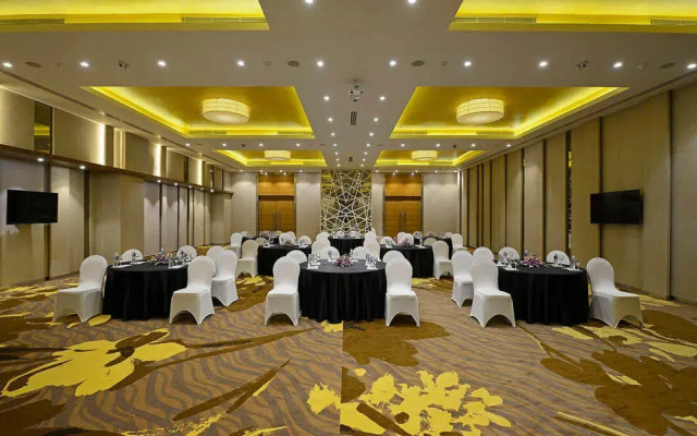 Caspia Hotel