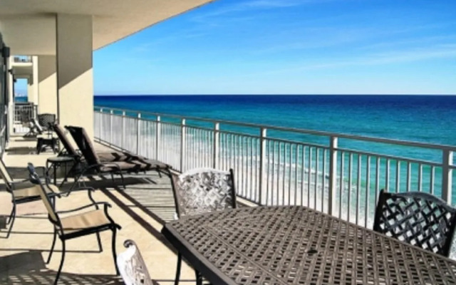 Signature Beach 502 239619 by RedAwning