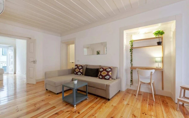 Modern 1Bed Apt,Sleeps4 nr Av Almirante Reis