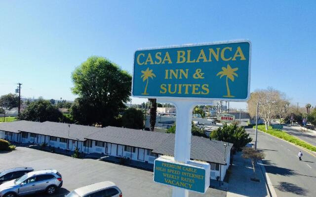 Casa Blanca Inn & Suites