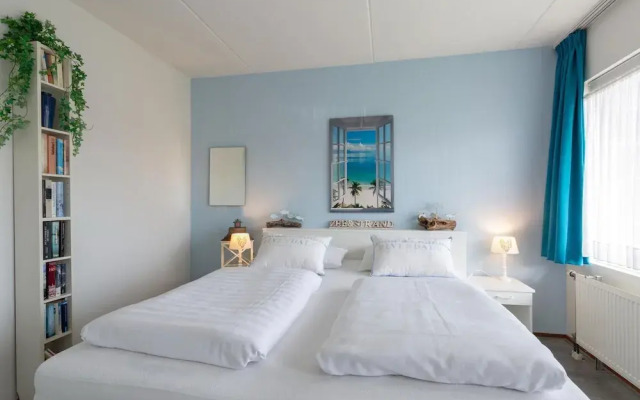 Lovely Holiday Apartment for 4 People