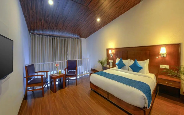 TreeHouse Chail Villas