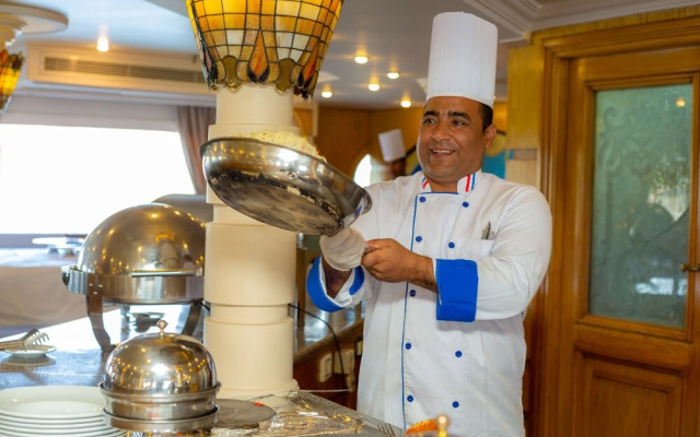 MS Chatteau lafayette Nile Cruise