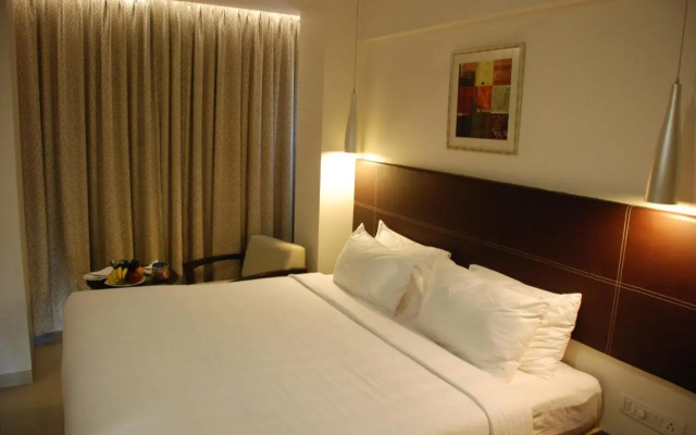 Oriental Residency Hotel