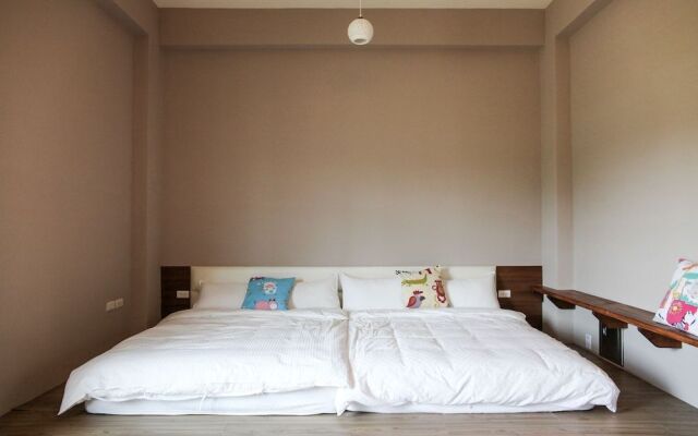 Taoyuan B&B
