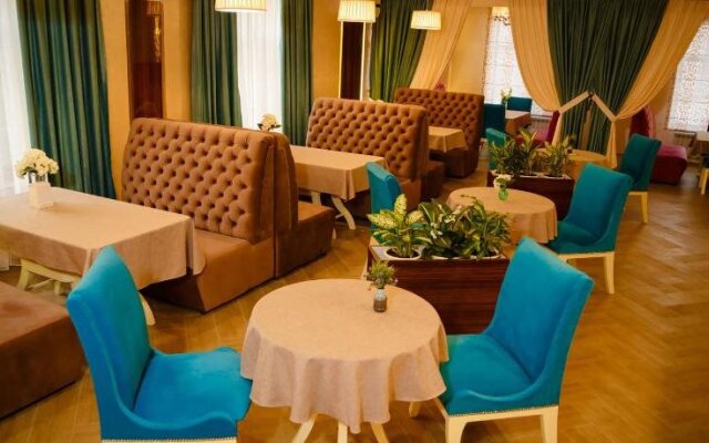 Altair Hotel