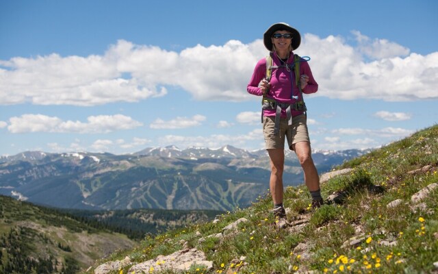 Silversnow 476 3 Bedroom Townhouse by RedAwning