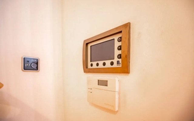 OleHolidays Torre Bermeja frente al mar y jacuzzi