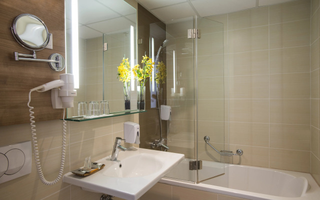 Expo Tower by Mellow Mood Hotels