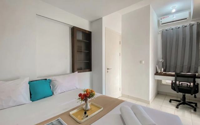 Good Place and Restful 2BR at Patraland Urbano Apartment